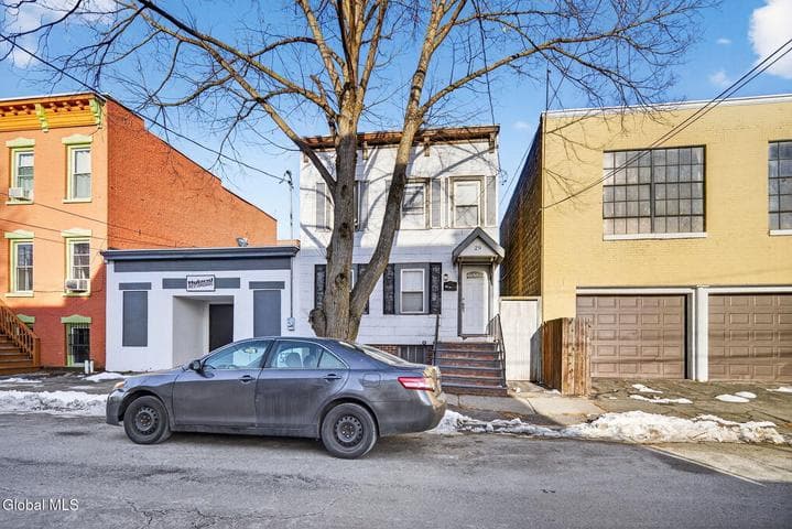 29 Bradford Street, Albany, NY, photo 3