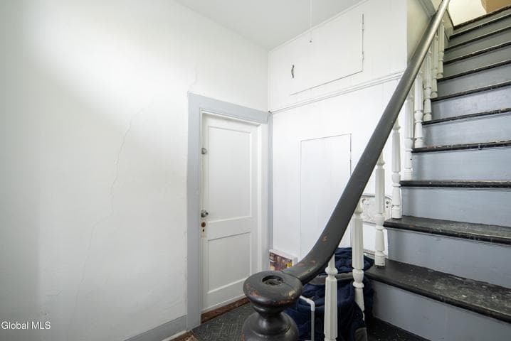 1529 7th Avenue, Watervliet, NY, photo 3
