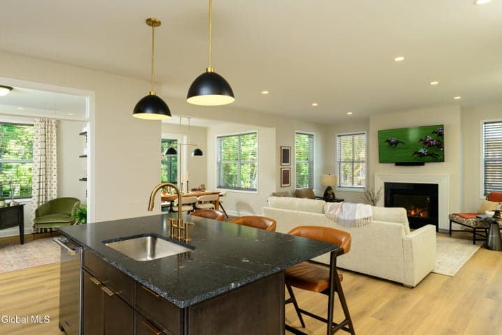 68 Daintree Drive, Wilton, NY, photo 2