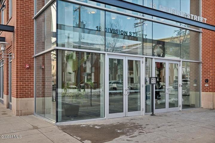 18 Division Street #515, Saratoga Springs, NY, photo 2