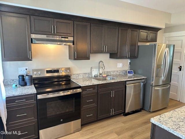 19 E Notre Dame Street, Glens Falls, NY, photo 5