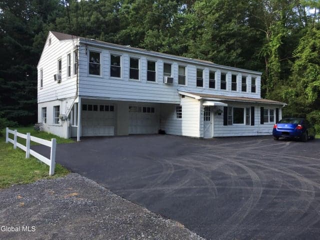 2237 Ghents Road, Rotterdam, NY, photo 1