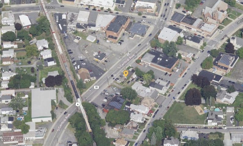 11 S Central Avenue, Mechanicville, NY, photo 5