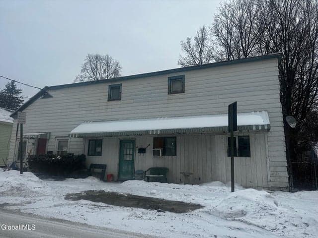 52 Oak Street, Hudson Falls, NY, photo 5