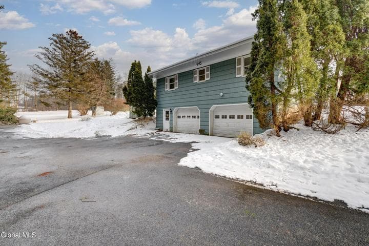 179 Steadwell Road, Amsterdam, NY, photo 2