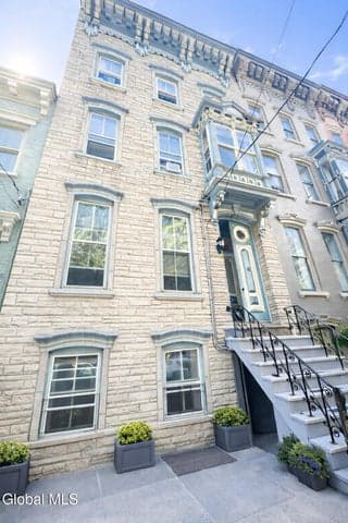 324 Hudson Avenue, Albany, NY, photo 2