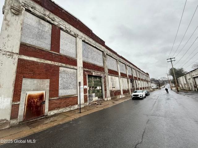 80 Lincoln Street, Gloversville, NY, photo 1