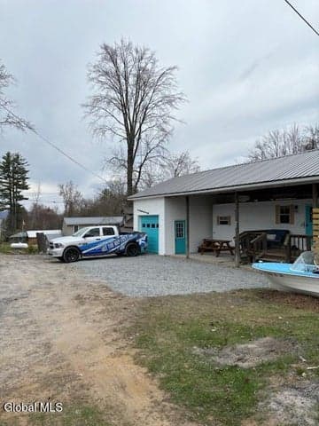 135 Pike Street, Broadalbin, NY, photo 2