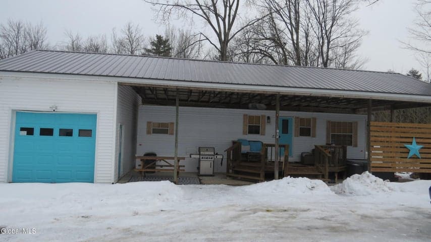 135 Pike Street, Broadalbin, NY, photo 3