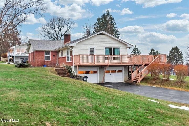144 Horizon View Drive, East Greenbush, NY, photo 3