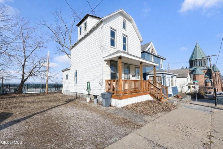 11 Landon Terrace, Schenectady, NY, photo 2