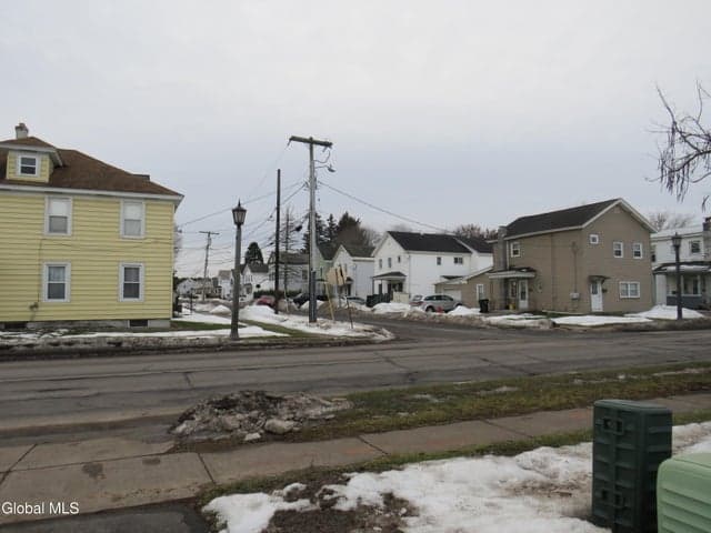 309 Railroad Street, Frankfort, NY, photo 3