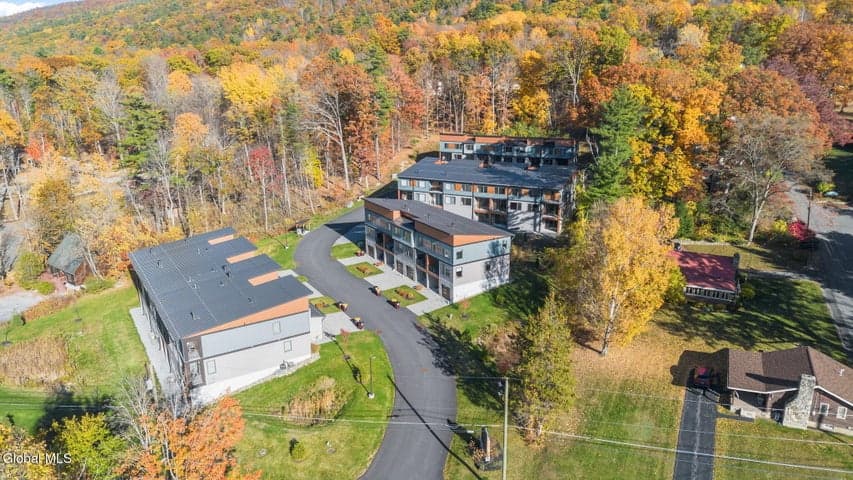 13 Footpath Way, Lake George, NY, photo 1