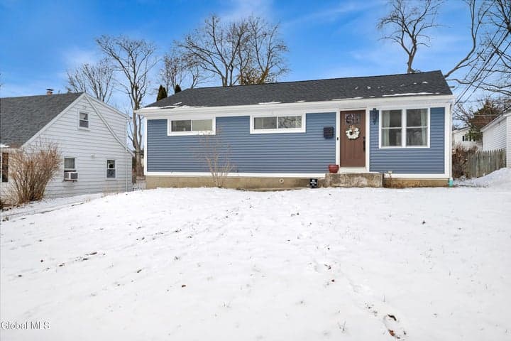 9 Nelson Avenue, Latham, NY, photo 3