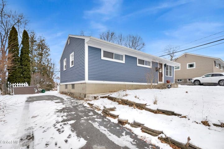 9 Nelson Avenue, Latham, NY, photo 5