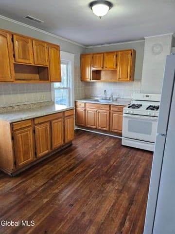 531 Hattie Street, Schenectady, NY, photo 3