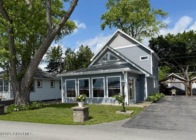 8 Riley Cove Road, Malta, NY, photo 1