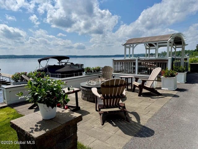 8 Riley Cove Road, Malta, NY, photo 2