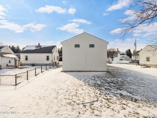 27 Grieme Avenue, Amsterdam, NY, photo 4