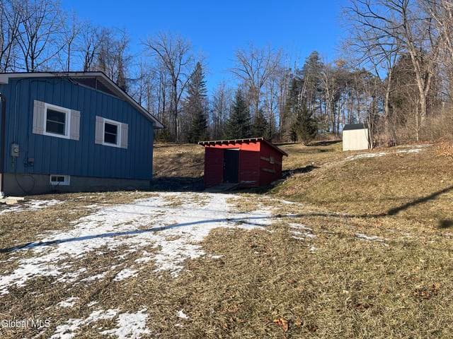 41 Saint Claire Street, Ticonderoga, NY, photo 5