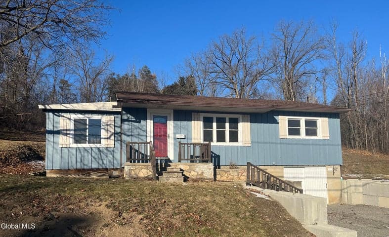 41 Saint Claire Street, Ticonderoga, NY, photo 2