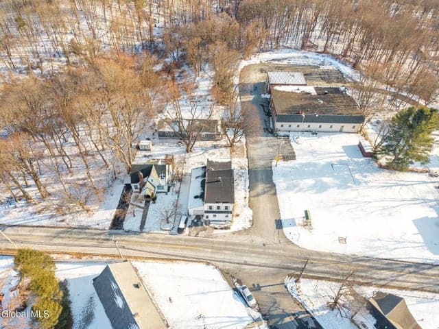 124 Mountainview Avenue, Brunswick, NY, photo 2