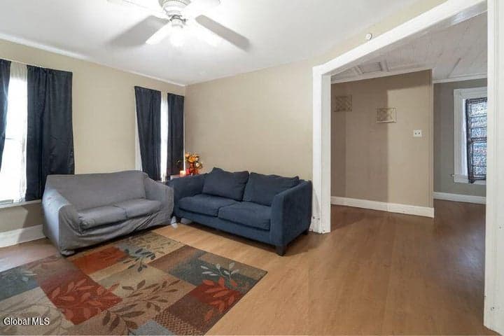 124 Mountainview Avenue, Brunswick, NY, photo 3