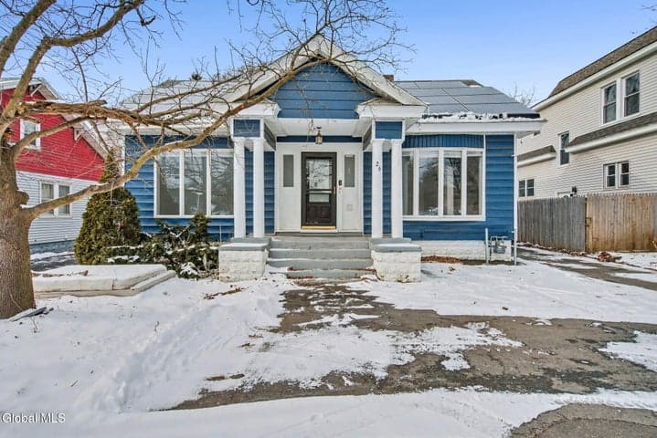 26 Everett Road, Colonie, NY, photo 1