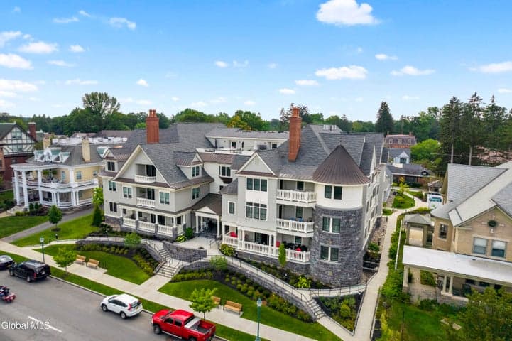 46 Union Avenue #301, Saratoga Springs, NY, photo 2