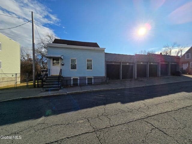 38 Sloan Street, Albany, NY, photo 1