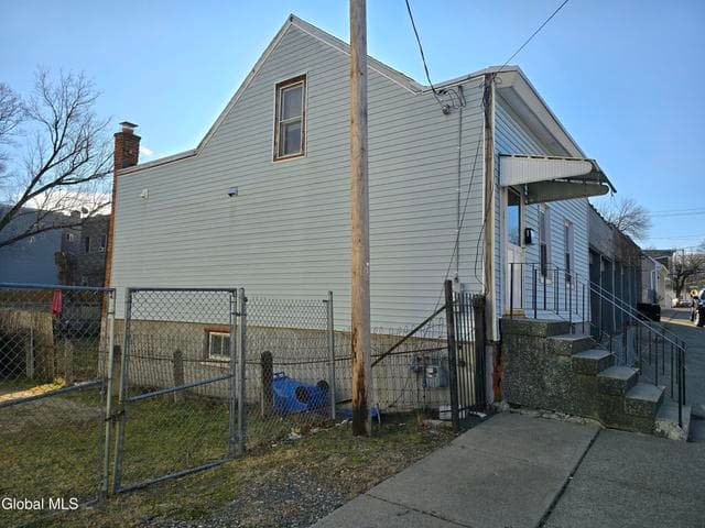38 Sloan Street, Albany, NY, photo 2