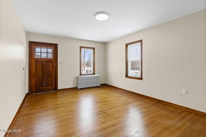 7 Onderdonk Avenue, East Greenbush, NY, photo 5