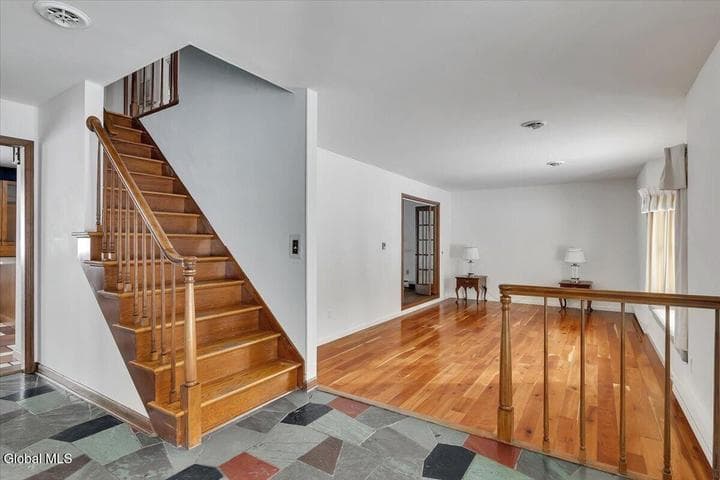 84 Climer Circle, Sand Lake, NY, photo 2