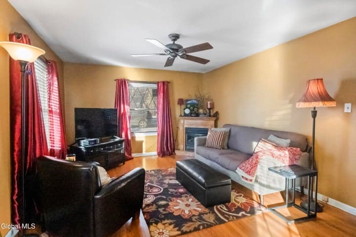 2 Hillside Drive, North Greenbush, NY, photo 3
