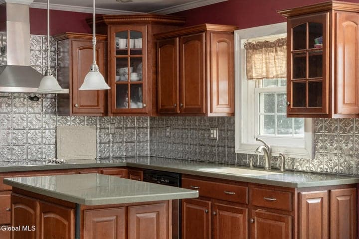 352 Falls Road, Ghent, NY, photo 4