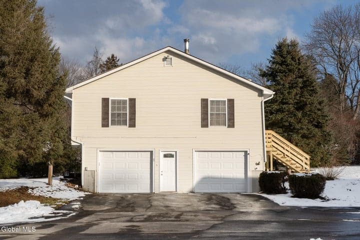 352 Falls Road, Ghent, NY, photo 2