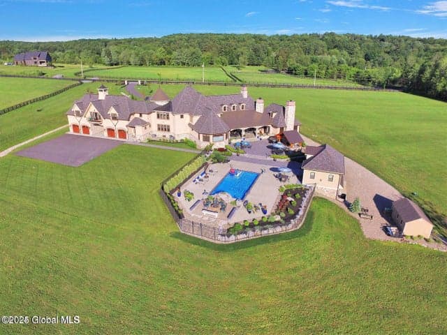 65 Brown Road, Saratoga, NY, photo 4