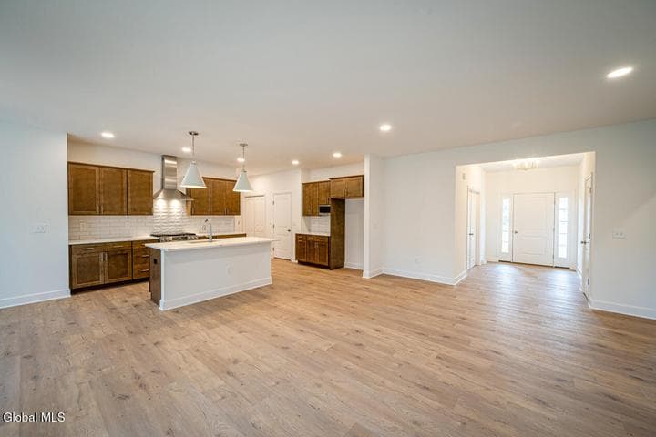 10 Espen Place, Niskayuna, NY, photo 3