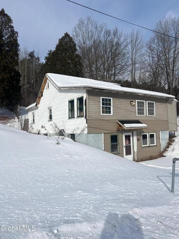 813 County Highway 122, Gloversville, NY, photo 2
