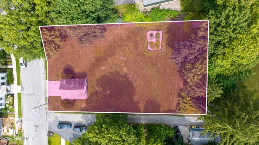 L70 N Circular North Street, Saratoga Springs, NY, photo 3
