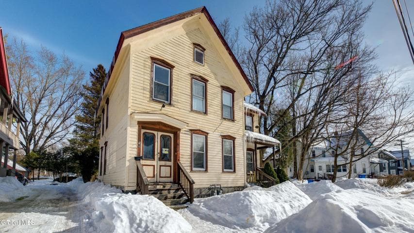 38 Temple Street, Gloversville, NY, photo 3