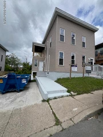38 Glen Avenue, Amsterdam, NY, photo 1