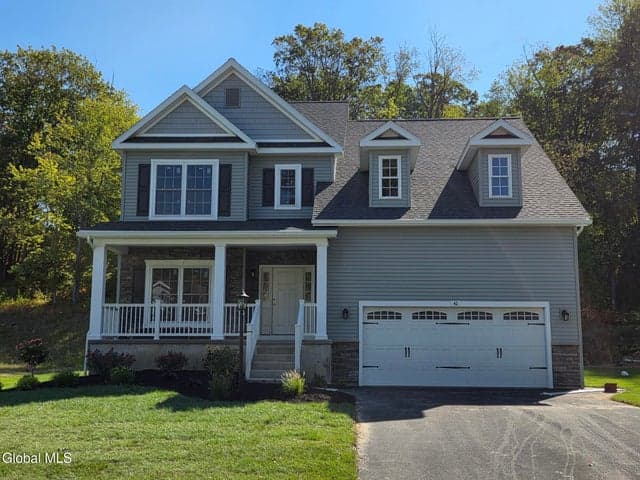 42 Waterford Avenue, Latham, NY, photo 1