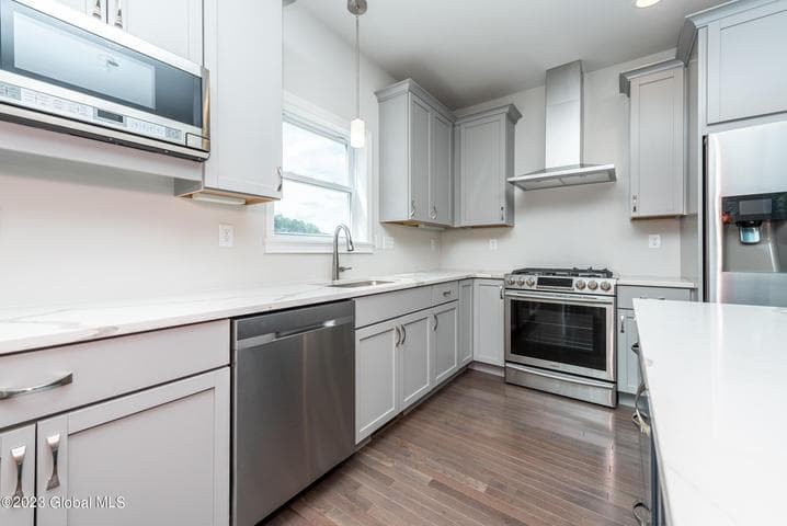 2 Hunter Court, Milton, NY, photo 5