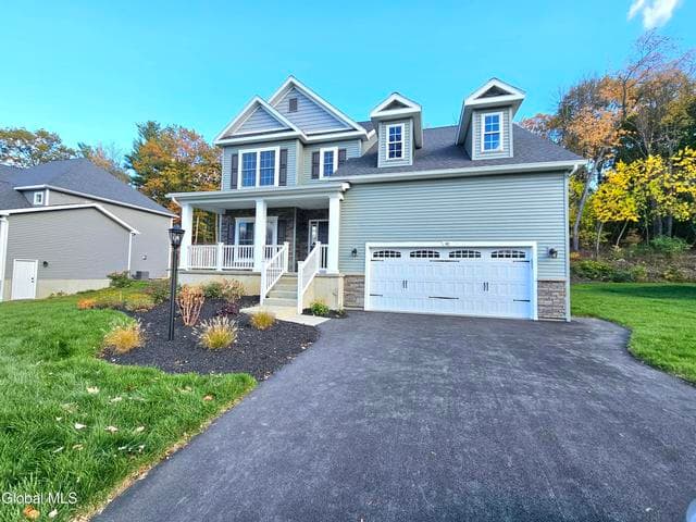 42 Waterford Avenue, Latham, NY, photo 2