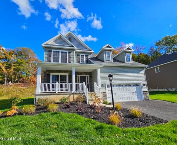 42 Waterford Avenue, Latham, NY, photo 3