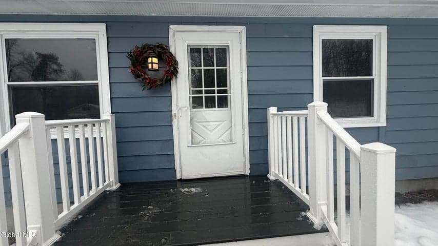 24 Birchwood Lane, Ballston Spa, NY, photo 3