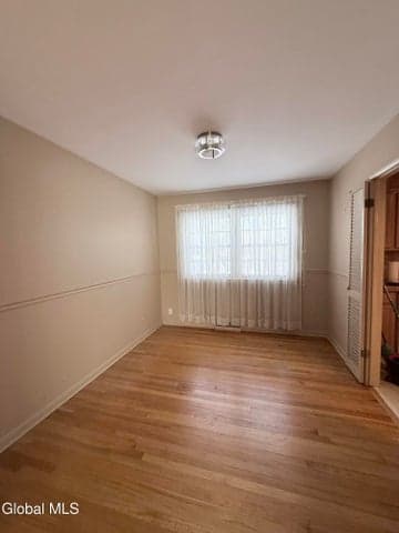 4 Oaktree Lane, Colonie, NY, photo 3