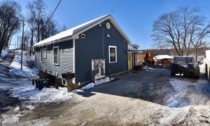 28-30 1st Street, Schodack, NY, photo 1