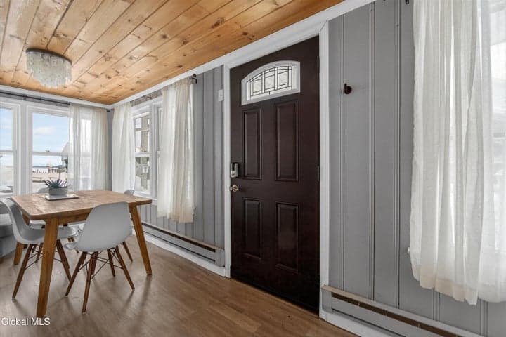 107 4th Street, Malta, NY, photo 4